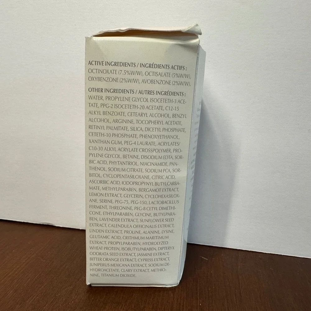 Mary Kay TimeWise Day Solution Sunscreen 806300 SPF 15‎ 1oz New Box